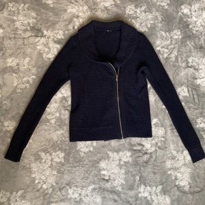 Navy Gap Sweater, S